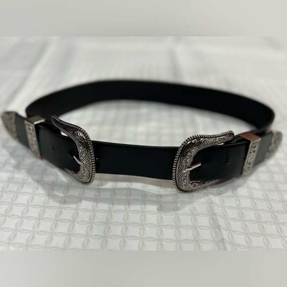 Good condition - Picture 1 of 3